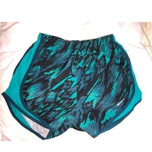 Nike shorts (size extra small)